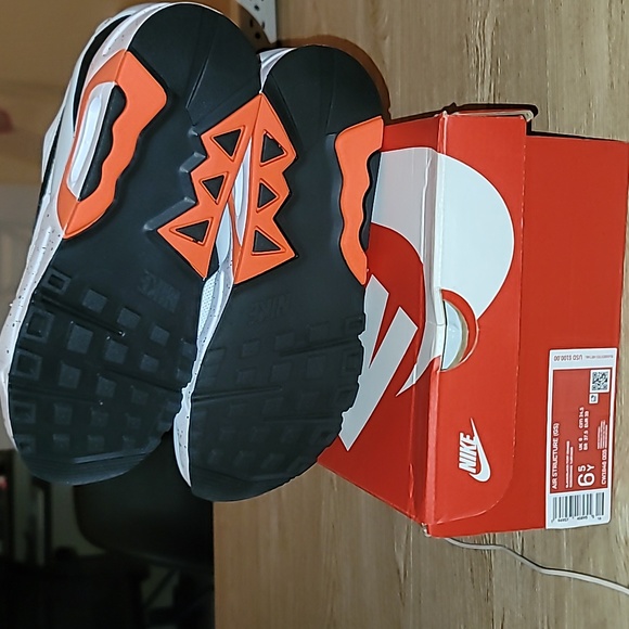 Nike Air Structure - Picture 4 of 4